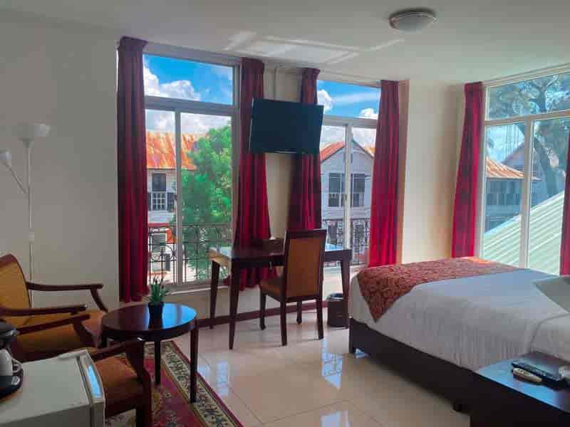 Hotel Palacio >> The essence of Surinamese Hospitality 2 palacio_room
